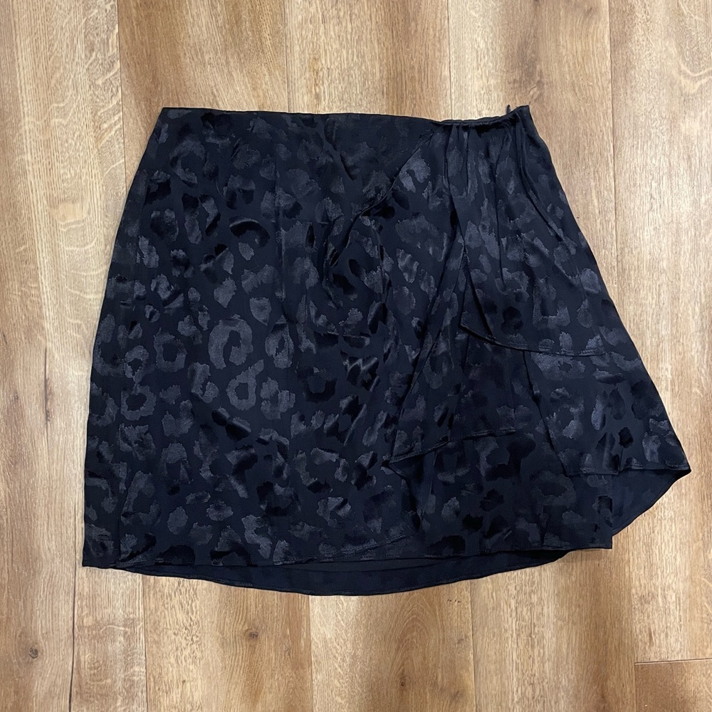 Express High Waisted Leopard Jacquard Mini Skirt